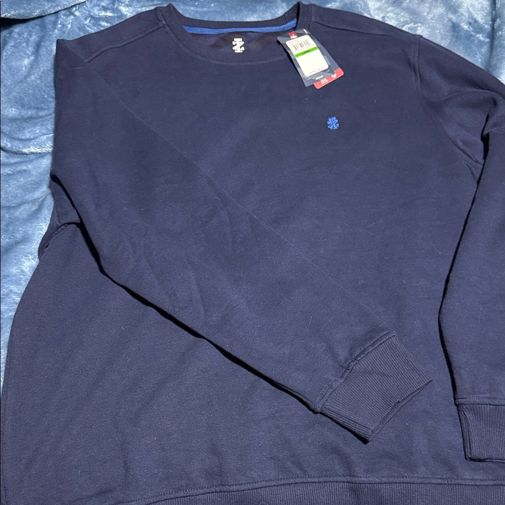 NWT Izod Men's Navy Crewneck Sweatshirt with Small Logo
